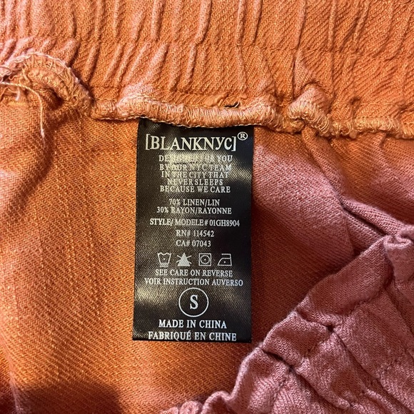 Blank NYC Burnt Orange High Waist Shorts- Small - Picture 3 of 3